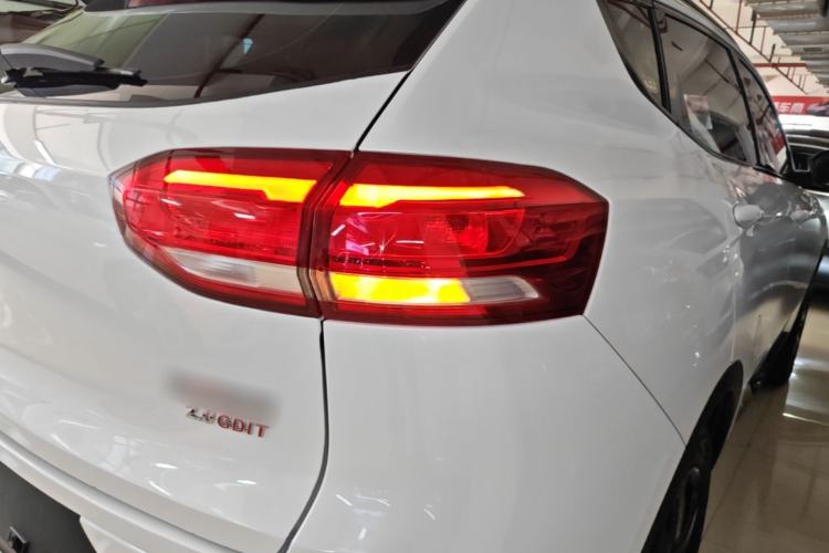 Used Haval H6 2021 2.0 GDIT Automatic GT Luxury Edition Right Rear Taillight