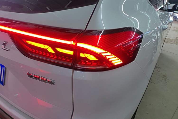 Used Haval H6 2021 National Trend Edition 1.5T Automatic Urban Version Right Rear Taillight