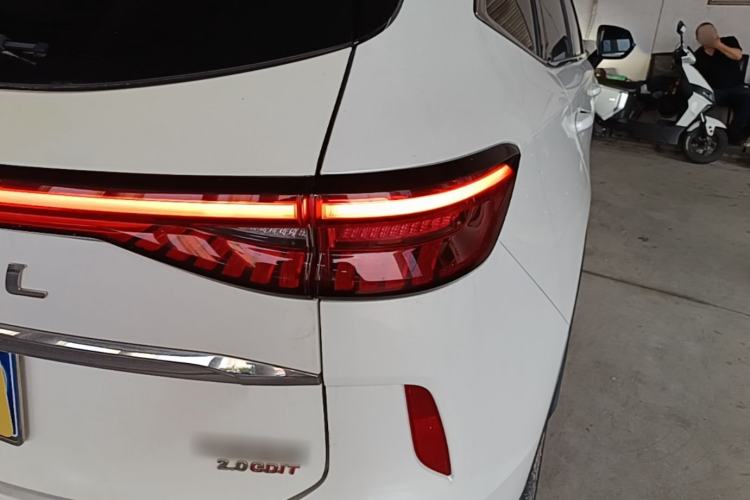 Used Haval H6 2021 3rd Generation 2.0T Automatic Two-Wheel Drive Max Right Rear Taillight