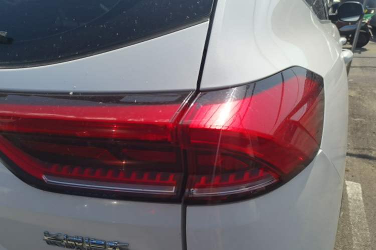 Used Haval H6 2021 National Trend Edition 1.5T Automatic Urban Version Right Rear Taillight