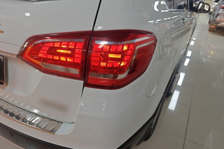 Used Haval H6 2021 Sport Edition 1.5T Automatic Elite Smart Connectivity Model U-Shape Grille Right Rear Taillight