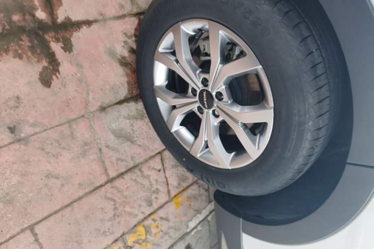 Used Haval H6 2021 National Trend Edition 1.5T Automatic Champion Version Right Rear Wheel Hub