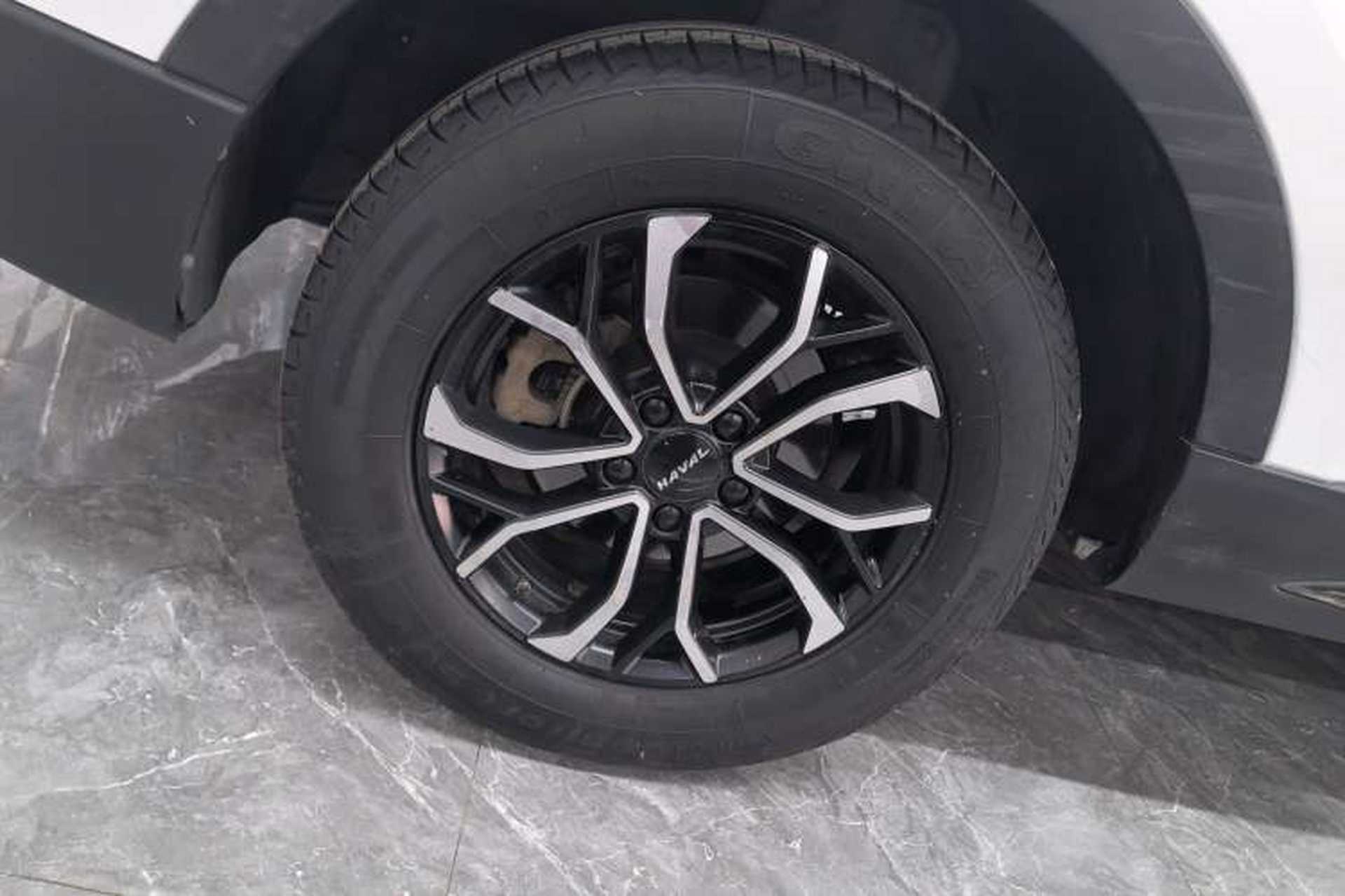 Used Haval H6 2021 National Trend Edition 1.5T Automatic Urban Version Right Rear Wheel Hub