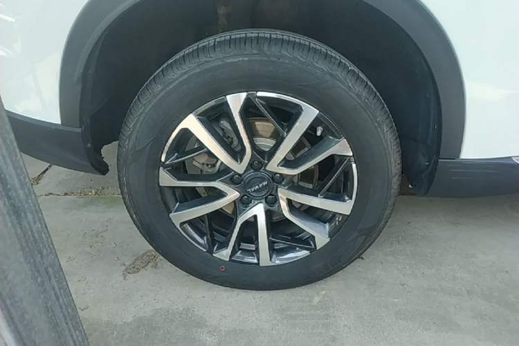 Used Haval H6 2021 3rd Generation 1.5T Automatic Two-Wheel Drive Max Right Rear Wheel Hub