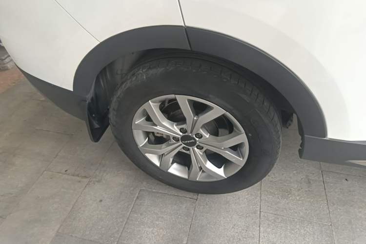 Used Haval H6 2021 National Trend Edition 1.5T Automatic Champion Version Right Rear Wheel Hub