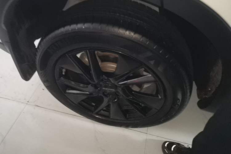 Used Haval H6 2021 3rd Generation 2.0T Automatic Two-Wheel Drive Max Right Rear Wheel Hub