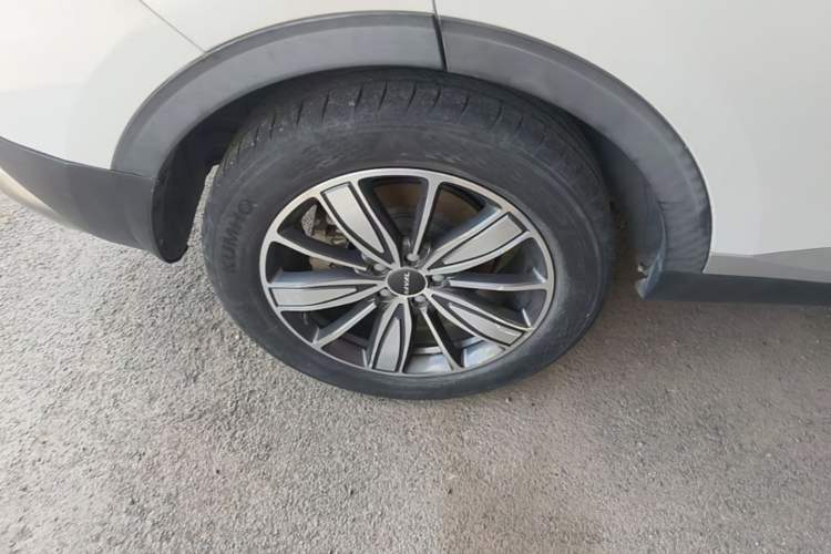 Used Haval H6 2021 1.5 GDIT Automatic Champion Edition Right Rear Wheel Hub