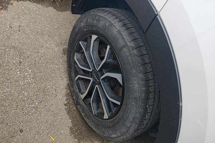 Used Haval H6 2021 National Trend Edition 1.5T Automatic Urban Version Right Rear Wheel Hub