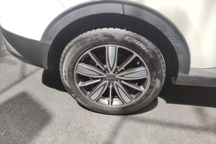 Used Haval H6 2021 1.5 GDIT Automatic Champion Edition Right Rear Wheel Hub