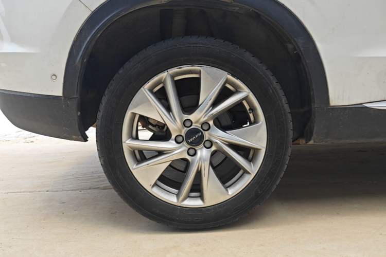 Used Haval H6 2021 3rd Generation 1.5T Automatic Two-Wheel-Drive Supreme Right Rear Wheel Hub