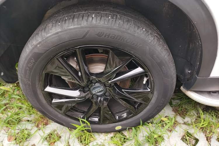 Used Haval H6 2021 3rd Generation 2.0T Automatic Two-Wheel Drive Max Right Rear Wheel Hub
