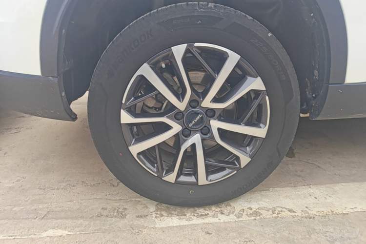 Used Haval H6 2021 3rd Generation 1.5T Automatic Two-Wheel Drive Max Right Rear Wheel Hub
