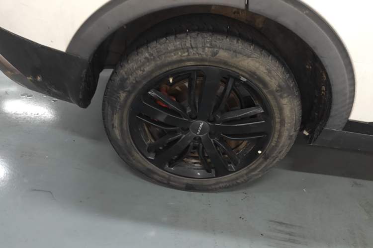 Used Haval H6 2021 2.0 GDIT Automatic GT Luxury Edition Right Rear Wheel Hub