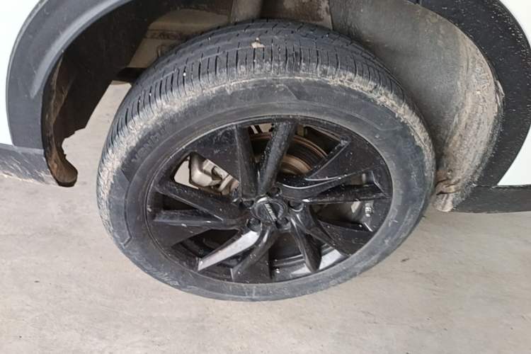 Used Haval H6 2021 3rd Generation 2.0T Automatic Two-Wheel Drive Max Right Rear Wheel Hub