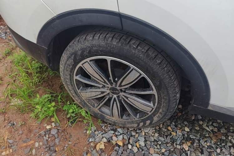 Used Haval H6 2021 1.5 GDIT Automatic Champion Edition Right Rear Wheel Hub