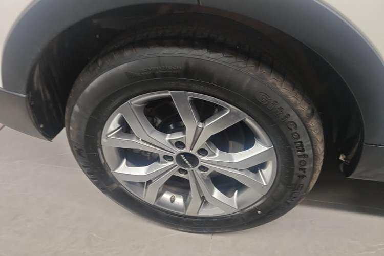 Used Haval H6 2021 National Trend Edition 1.5T Automatic Champion Version Right Rear Wheel Hub