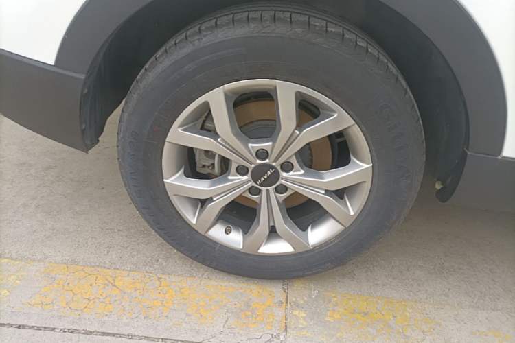 Used Haval H6 2021 National Trend Edition 1.5T Automatic Champion Version Right Rear Wheel Hub