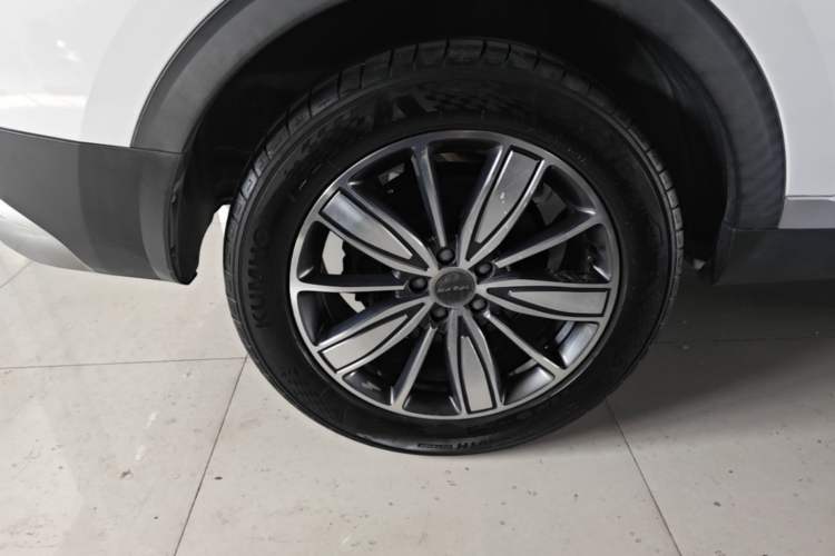 Used Haval H6 2021 1.5 GDIT Automatic Champion Edition Right Rear Wheel Hub