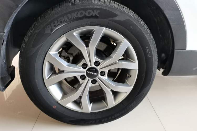Used Haval H6 2021 National Trend Edition 1.5T Automatic Champion Version Right Rear Wheel Hub