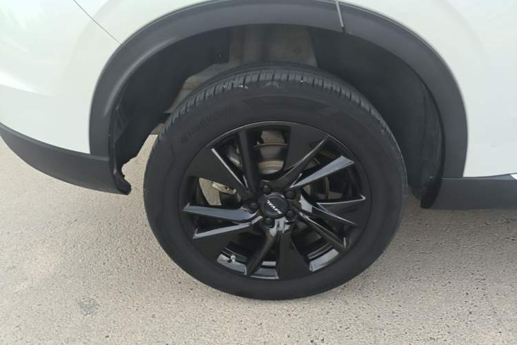 Used Haval H6 2021 3rd Generation 2.0T Automatic Two-Wheel Drive Max Right Rear Wheel Hub
