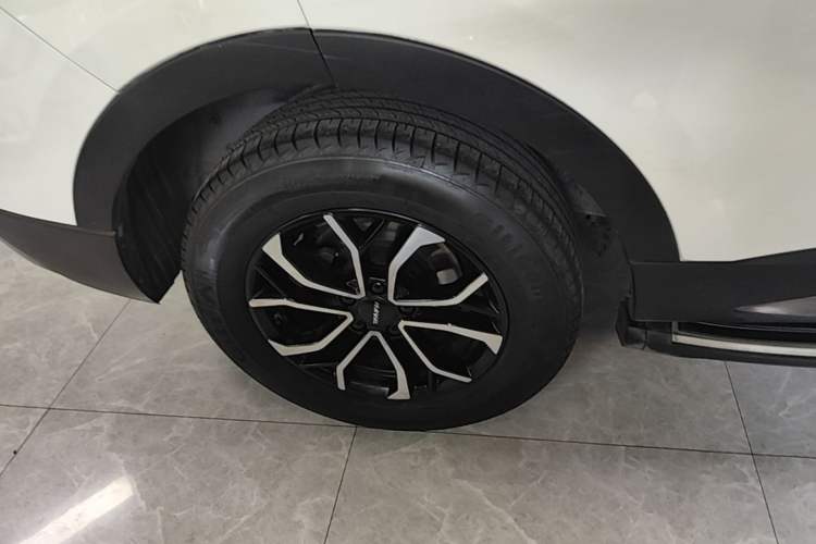 Used Haval H6 2021 National Trend Edition 1.5T Automatic Urban Version Right Rear Wheel Hub