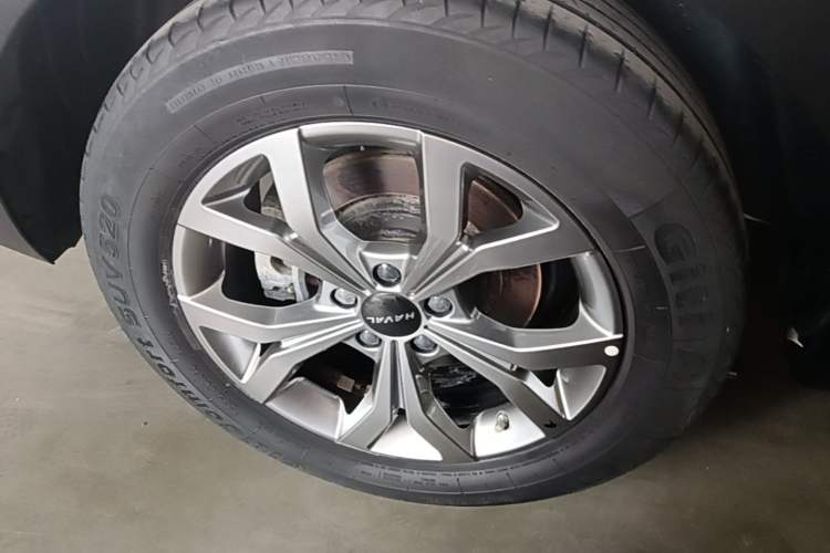 Used Haval H6 2021 National Trend Edition 1.5T Automatic Champion Version Right Rear Wheel Hub