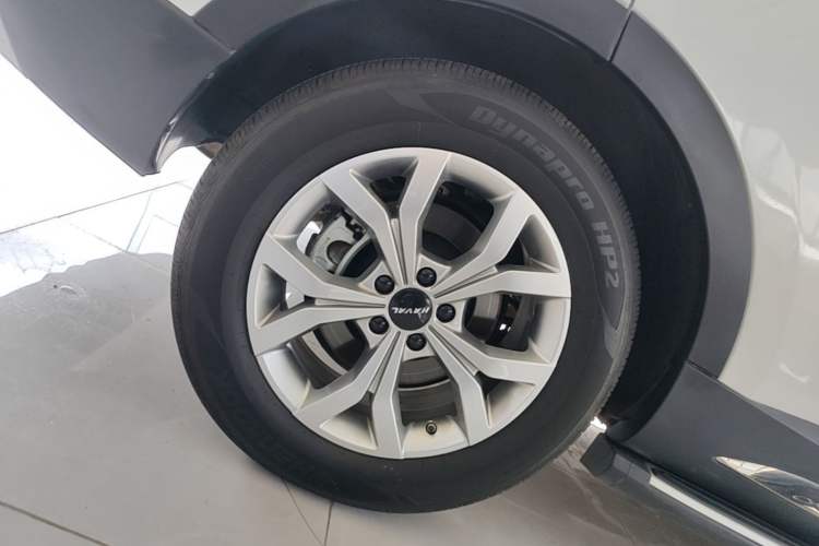 Used Haval H6 2021 National Trend Edition 1.5T Automatic Champion Version Right Rear Wheel Hub
