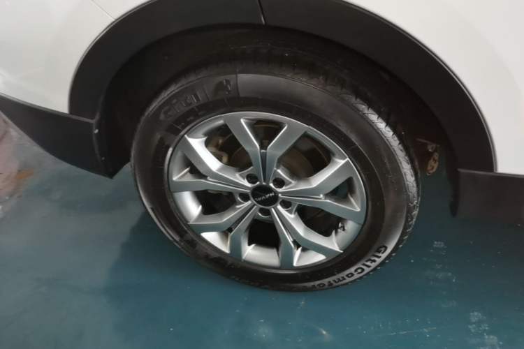 Used Haval H6 2021 National Trend Edition 1.5T Automatic Champion Version Right Rear Wheel Hub