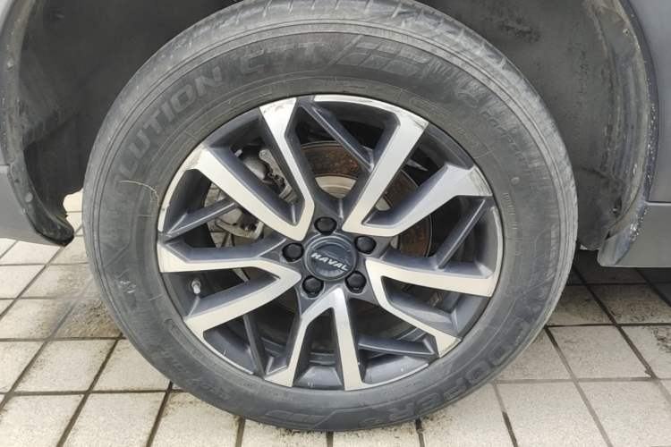 Used Haval H6 2021 3rd Generation 1.5T Automatic Two-Wheel Drive Pro Right Rear Wheel Hub