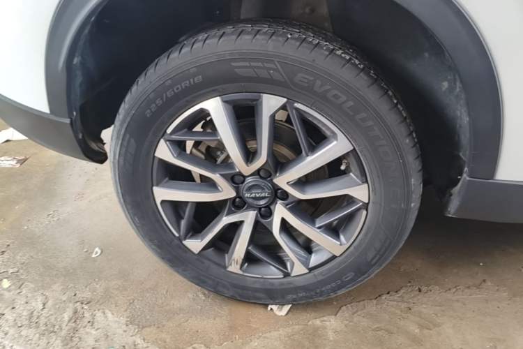 Used Haval H6 2021 3rd Generation 1.5T Automatic Two-Wheel Drive Max Right Rear Wheel Hub