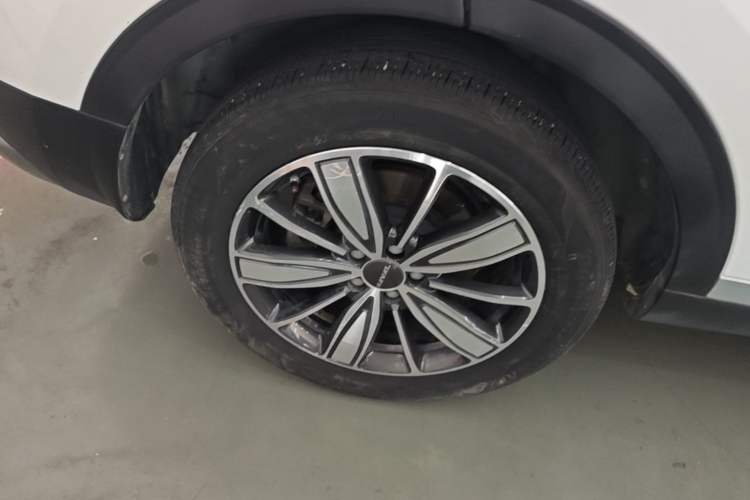Used Haval H6 2021 1.5 GDIT Automatic Champion Edition Right Rear Wheel Hub