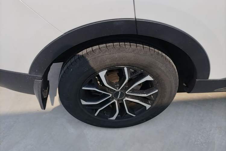Used Haval H6 2021 National Trend Edition 1.5T Automatic Urban Version Right Rear Wheel Hub
