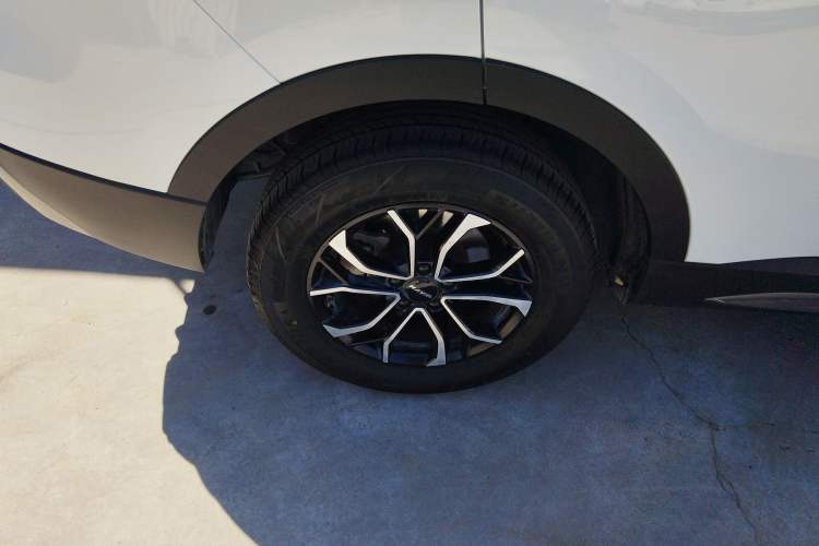 Used Haval H6 2021 National Trend Edition 1.5T Automatic Urban Version Right Rear Wheel Hub