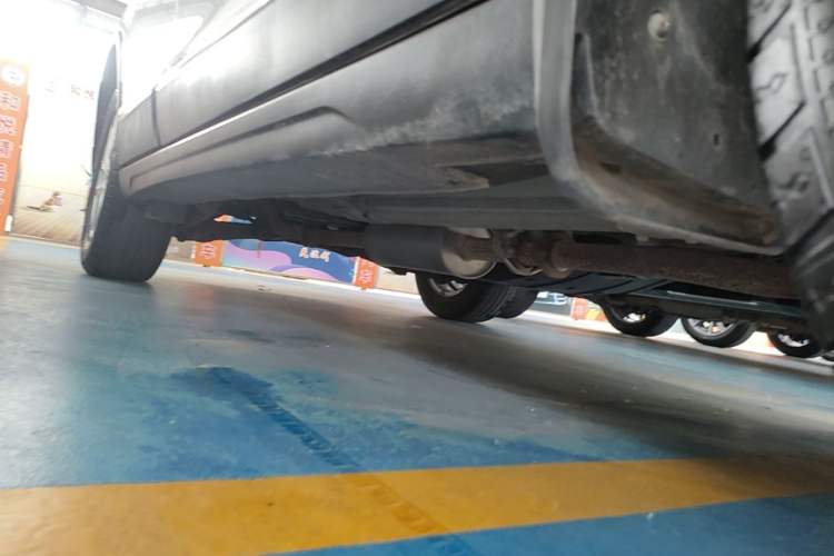 Used Haval H6 2021 Sport Edition 1.5T Automatic Elite Smart Connectivity Model U-Shape Grille Right Side Sill
