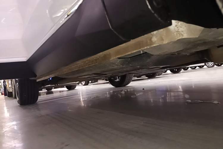 Used Haval H6 2021 3rd Generation 1.5T Automatic Two-Wheel Drive Max Right Side Sill