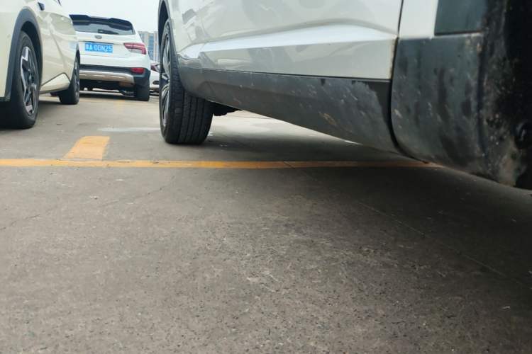 Used Haval H6 2021 1.5T Automatic Champion Edition Right Side Sill