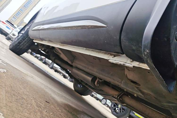 Used Haval H6 2021 National Trend Edition 1.5T Automatic Urban Version Right Side Sill