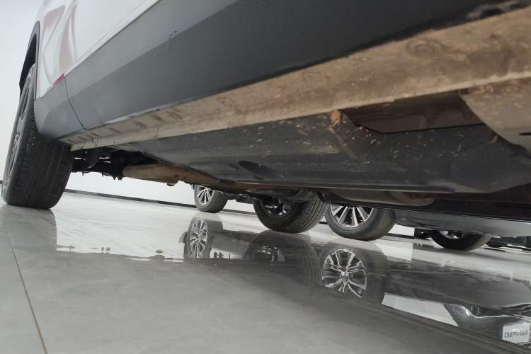 Used Haval H6 2021 3rd Generation 2.0T Automatic Two-Wheel Drive Max Right Side Sill