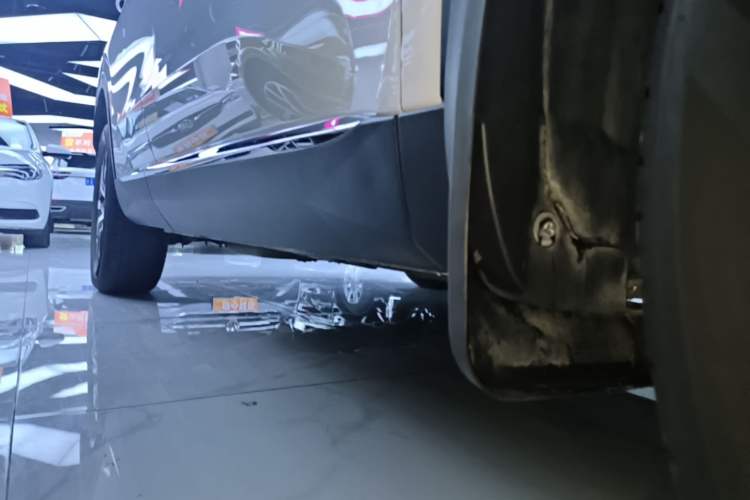 Used Haval H6 2021 3rd Generation 1.5T Automatic Two-Wheel Drive Max Right Side Sill