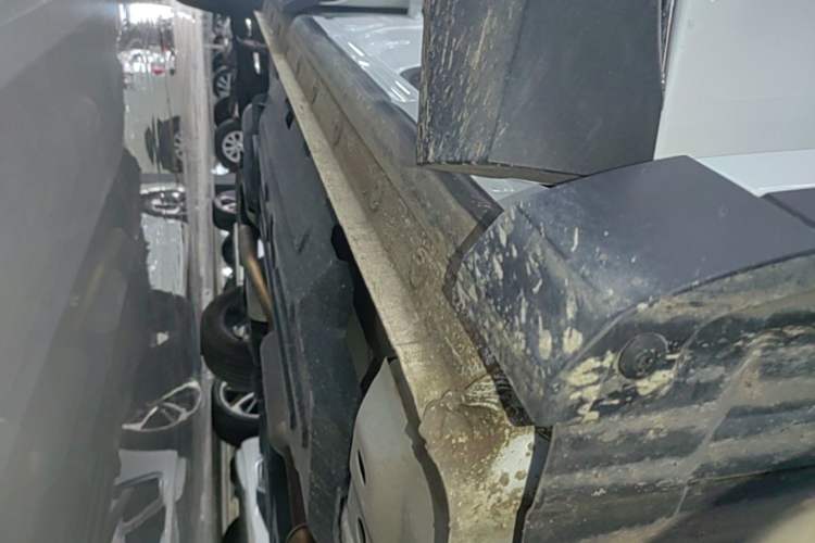 Used Haval H6 2021 3rd Generation 2.0T Automatic All-Wheel Drive Max Right Side Sill