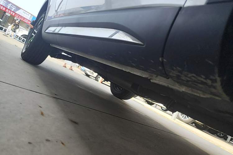 Used Haval H6 2021 National Trend Edition 1.5T Automatic Urban Version Right Side Sill