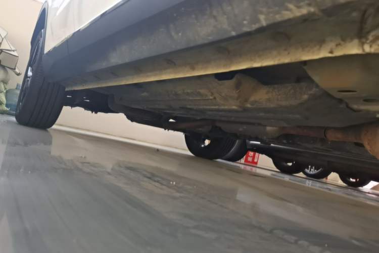 Used Haval H6 2021 3rd Generation 2.0T Automatic All-Wheel Drive Max Right Side Sill
