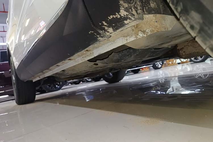 Used Haval H6 2021 3rd Generation 2.0T Automatic All-Wheel Drive Max Right Side Sill