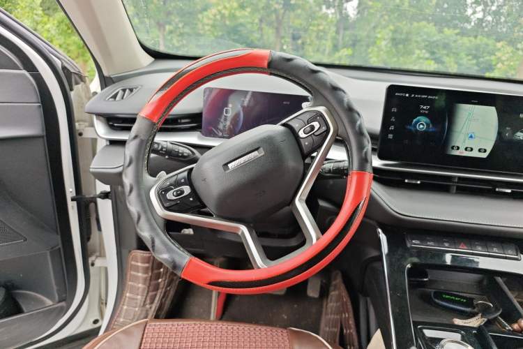 Used Haval H6 2021 3rd Generation 1.5T Automatic Two-Wheel Drive Max Steering Wheel
