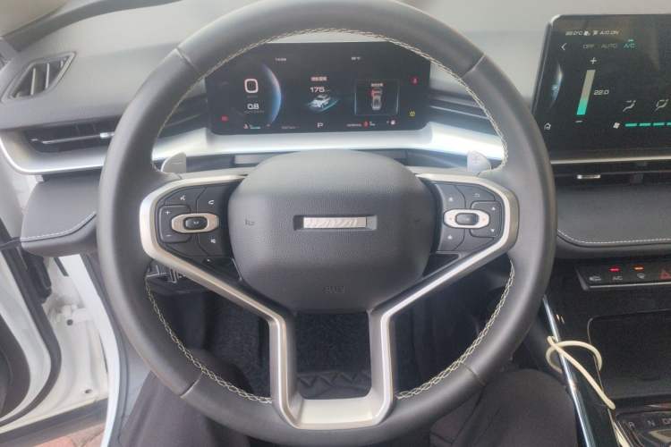 Used Haval H6 2021 3rd Generation 1.5T Automatic Two-Wheel Drive Pro Steering Wheel
