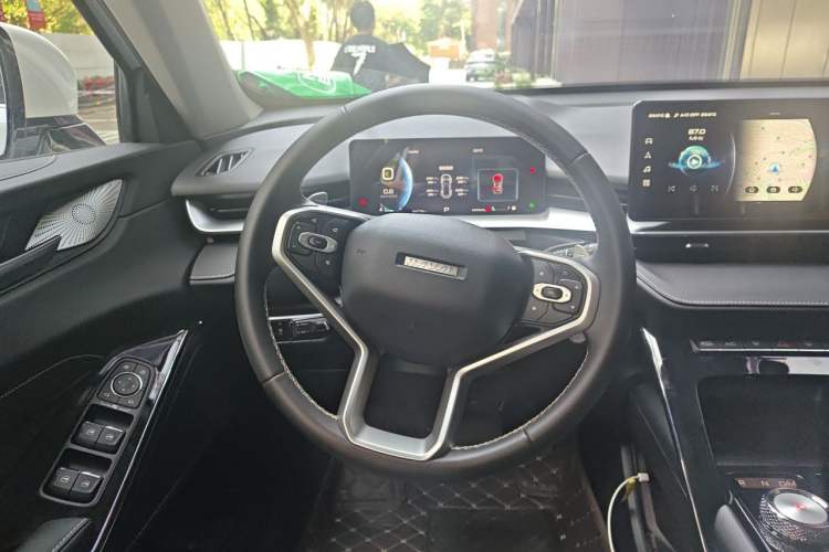 Used Haval H6 2021 3rd Generation 1.5T Automatic Two-Wheel Drive Max Steering Wheel