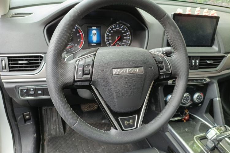 Used Haval H6 2021 Sport Edition 1.5T Automatic Elite Smart Connectivity Model with Hexagonal Grille Steering Wheel