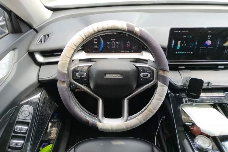 Used Haval H6 2021 3rd Generation 1.5T Automatic Two-Wheel Drive Pro Steering Wheel