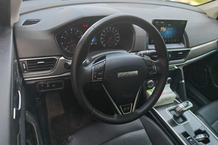 Used Haval H6 2021 Sport Edition 1.5T Automatic Elite Smart Connectivity Model with Hexagonal Grille Steering Wheel