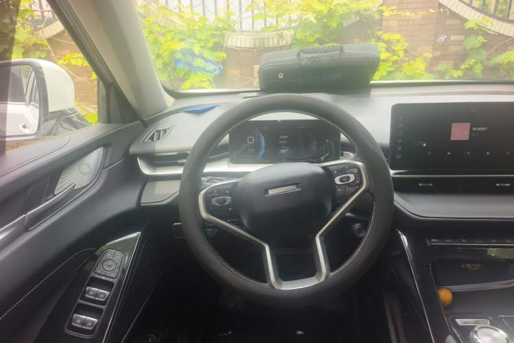 Used Haval H6 2021 3rd Generation 1.5T Automatic Two-Wheel Drive Max Steering Wheel